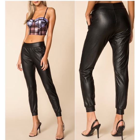 commando Faux Leather Jogger - Picture 11 of 16